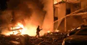 Ukraine tập kích nhà máy lọc dầu Nga, Kyiv hứng loạt tên lửa