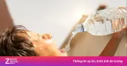 Uống 2 lít nước mỗi ngày vẫn bị tổn thương thận: Bác sĩ chỉ ra sai lầm