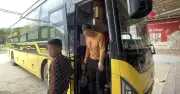 Vụ cháy xe khách 7 người tử vong: Vì sao chỉ có một cửa?