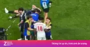 Video Bellingham tát vào đầu cầu thủ Argentina gây tranh cãi