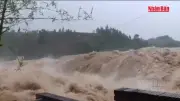 Video cảnh báo lũ cao nhất đến 5m trên các sông miền Bắc