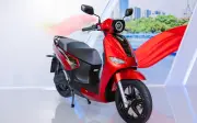 VinFast ra mắt xe máy điện Kinet và Kyo, giá từ 31,9 triệu đồng