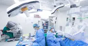 Việt Nam lần đầu mổ robot một cổng điều trị ung thư tuyến tiền liệt, thận