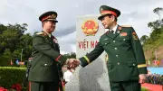 Việt Nam và Lào thúc đẩy hợp tác quốc phòng thực chất qua chương trình giao lưu