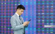 VN-Index kiểm định vùng kháng cự 1.855 điểm, dòng tiền phân hóa