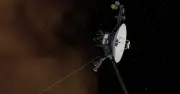 Voyager 1 sắp chạm mốc 1 ngày ánh sáng sau gần 50 năm bay