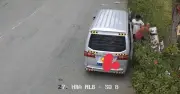 Vứt rác từ ô tô qua hàng rào, hai người đàn ông ở TP.HCM bị phạt 1,5 triệu đồng
