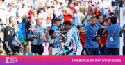Xô xát giữa cầu thủ Tây Ban Nha và Argentina sau trận chung kết