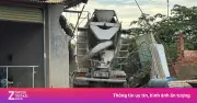 Xe bồn mất phanh tông sập nhà dân ở Đồng Nai, 2 người thương vong