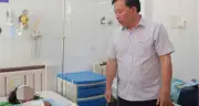 Xe khách lao vào lan can bốc cháy trên Quốc lộ 1, 7 người chết