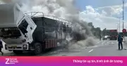 Xe tải chở hàng dễ cháy bốc cháy dữ dội trên Quốc lộ 1 qua Huế