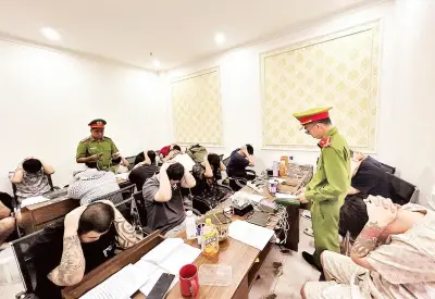 Công an TP.HCM triệt phá đường dây lừa đảo công nghệ cao quy mô lớn