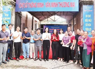 Ô Diên và Phú Nghĩa tăng tốc chuyển đổi số trong 100 ngày cao điểm