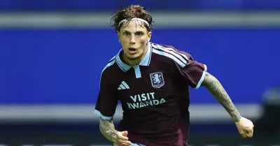 Garnacho dính chấn thương mặt trong trận ra mắt Aston Villa