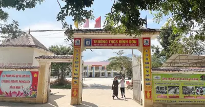 Hiệu trưởng bị đình chỉ vì liên quan cá độ bóng đá