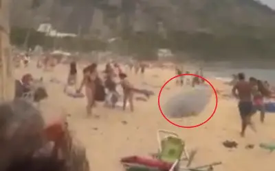 Kinh hoàng gió mạnh 100 km/h quét qua bãi biển Rio de Janeiro