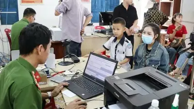 Nghị định 301/2026/NĐ-CP sửa đổi liên thông khai sinh, cấp thẻ BHYT