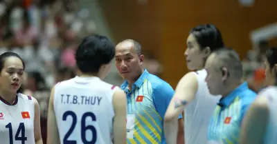 Tuyển bóng chuyền nữ Việt Nam thua Thái Lan ở trận mở màn