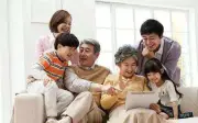 5 thói quen mỗi ngày giúp người cao tuổi sống vui, khỏe và hạnh phúc