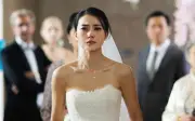 Cô dâu hủy hôn phút chót vì thấy mẹ chồng tắm cho chú rể