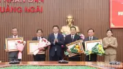 Chủ tịch nước tặng Huân chương Lao động cho lãnh đạo tỉnh Quảng Ngãi và Kon Tum