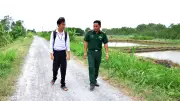 Con nuôi đồn biên phòng trưởng thành nhờ tình thương và kỷ luật