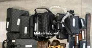 Hà Nội: Lộ xưởng gia công túi giả Louis Vuitton, Gucci từ các cửa hàng