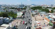 Hàng trăm hộ dân bàn giao mặt bằng Quốc lộ 13, sẵn sàng mở rộng
