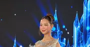 Hoa hậu Bảo Ngọc nghẹn ngào khi lên đường thi Miss World tại Việt Nam