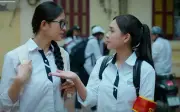 'Mùa hè năm ấy' tập 1: Khánh nói dối bố mẹ đi chơi, say bí tỉ về nhà