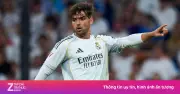 Real Madrid sắp chia tay Raul Asencio, cầu thủ thứ 8 rời đội hè này