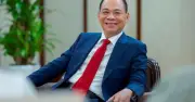 Tỷ phú Phạm Nhật Vượng đón tuổi 58 với loạt tin vui