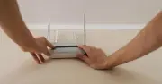 Đặt WiFi dưới sàn nhà: Sai lầm khiến mạng yếu, nhiều gia đình mắc phải