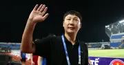 Thắng Indonesia, HLV Kim Sang-sik muốn vứt bỏ hết áo màu trắng